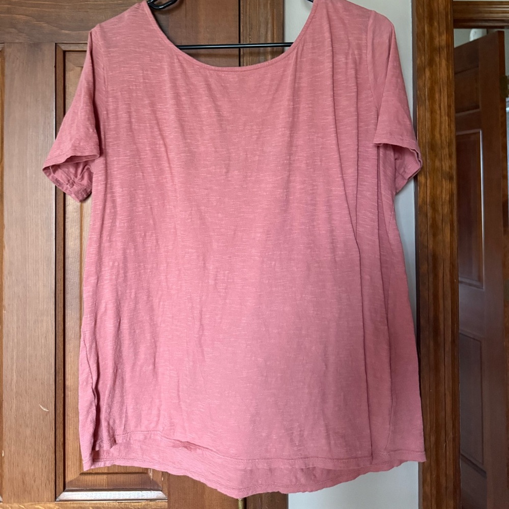 LOFT Dusty Rose Short Sleeve Scoop Neck Tee
